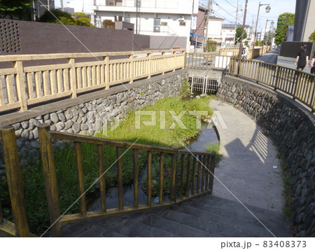 日野用水上堰開渠(水辺のある風景日野50選) 日野用水上堰開渠(水辺のある風景日野50選) 83408373