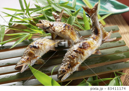 鮎の塩焼き 83411174