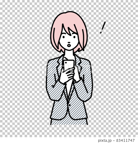 立ってスマートフォンを操作して何かに気づいて驚いたスーツの女性 83411747