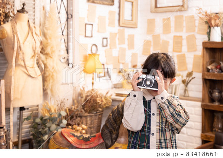 子供カメラマン　将来の夢 83418661