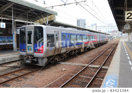 ディーゼル特急宇和海　2400系　松山駅　予讃線　愛媛県　四国 83423384