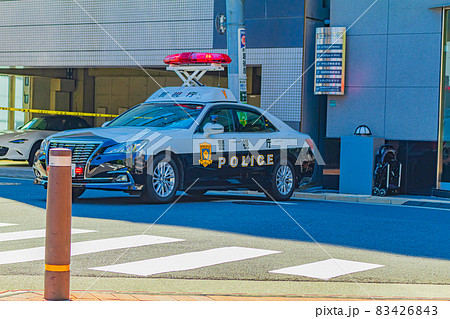 【イメージ素材】事件現場 83426843