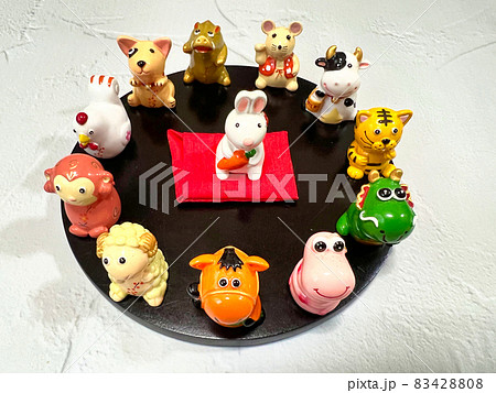 十二支勢揃い（卯年） 83428808