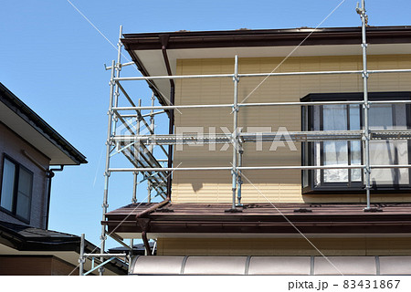 雨樋修理で架けた足場 83431867