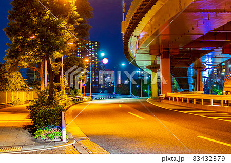 【東京の都市風景】天王洲辺の都市夜景 83432379