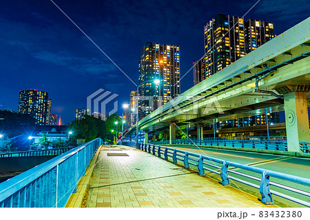 【東京の都市風景】天王洲辺の都市夜景 83432380