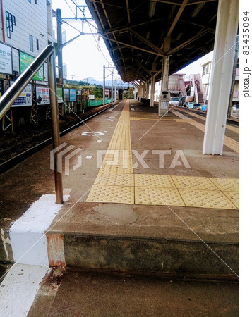 【小田原】ローカル線、交換駅 83435094