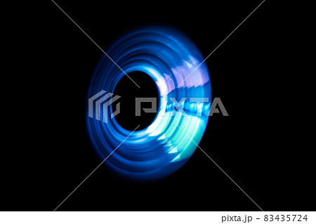Sound waves in the dark Sound waves in the dark 83435724