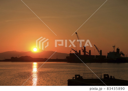 大牟田市　三池港　港の夕暮れ、 83435890