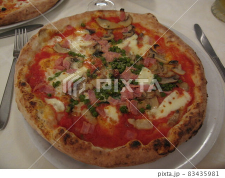 イタリア、ナポリのピザ、Pizza(1) 83435981