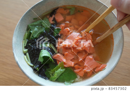 鮭茶漬け 83457302