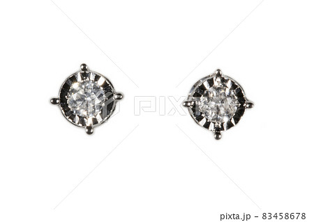 earrings made of white gold with natural diamonds 83458678