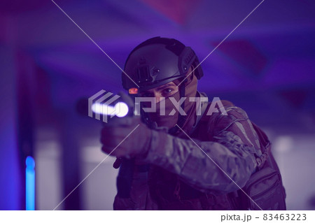 modern warfare soldier in urban environment battlefield modern warfare soldier in urban environment battlefield 83463223