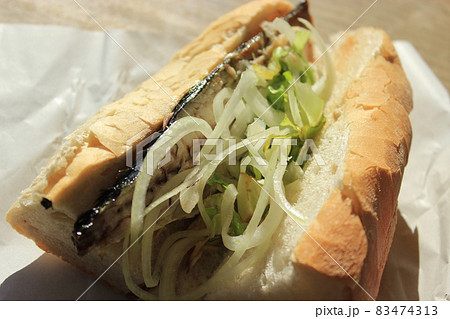 ヨーロッパとアジアの交差点 活気溢れるトルコ イスタンブールの風景 ヨーロッパとアジアの交差点 活気溢れるトルコ イスタンブールの風景 83474313