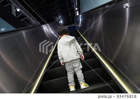 幼児 乳幼児 乳児 83476818