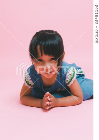 4 years old 83481163