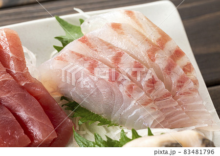 真鯛のお刺身 真鯛のお刺身 83481796