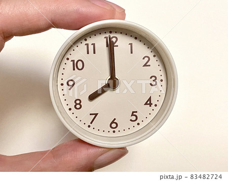 時計　8時 83482724