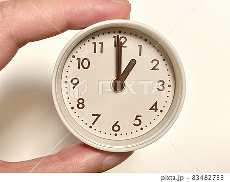 時計 1時 時計 1時 83482733