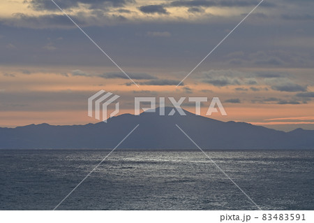 能取岬からの海別岳 83483591