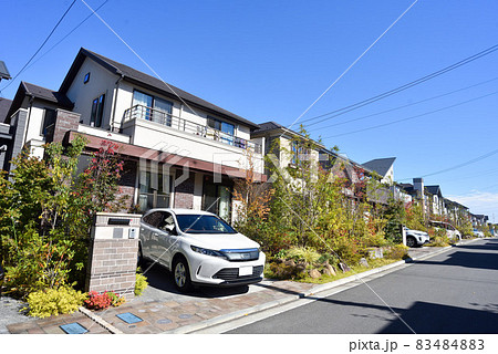 閑静な住宅街 83484883