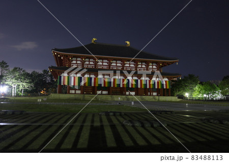 中金堂の夜の風景 83488113