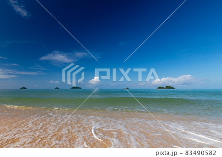 long exposure landscape, beach, sea, clouds, blue sky 83490582