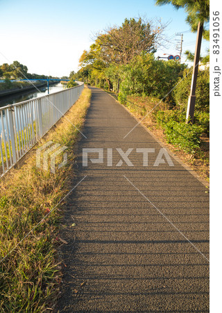 鵠沼の道路の景色と街並み、公園 83491056