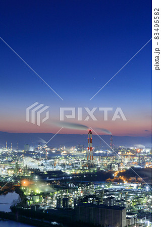 岡山_水島石油コンビナートの工場夜景 岡山_水島石油コンビナートの工場夜景 83496582
