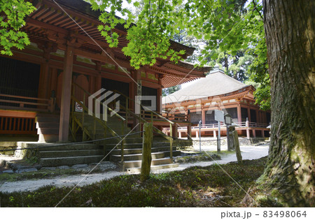 比叡山延暦寺 西塔 にない堂 滋賀県大津市 比叡山延暦寺 西塔 にない堂 滋賀県大津市 83498064