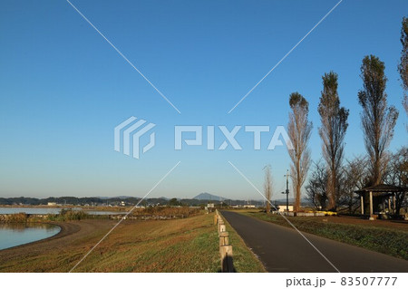 霞ヶ浦湖岸ほほえみの浜、行方市 霞ヶ浦湖岸ほほえみの浜、行方市 83507777