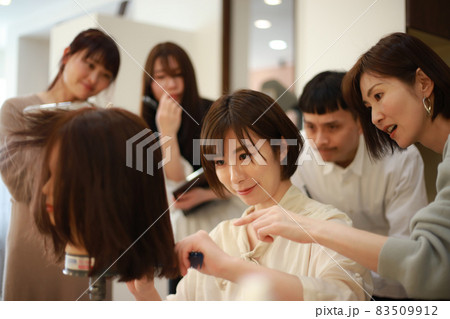 美容師の講習イメージ 美容師の講習イメージ 83509912