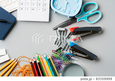 事務用品　文房具等のイメージ 83509999