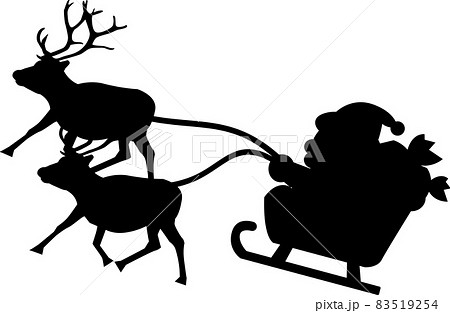 ソリに乗ったプレゼントを運ぶサンタさんとトナカイのシルエット 影