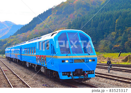茨城県 水郡線 キハ58Kenji 編成写真 紅葉 茨城県 水郡線 キハ58Kenji 編成写真 紅葉 83525317