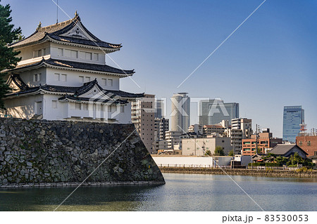 名古屋城 西北隅櫓 ホテル ナゴヤキャッスル 跡地から見る名古屋駅前高層ビル群 名古屋城 西北隅櫓 ホテル ナゴヤキャッスル 跡地から見る名古屋駅前高層ビル群 83530053