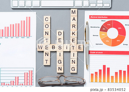 Web marketing concept with letters on cubes Web marketing concept with letters on cubes 83534052