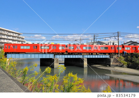 名古屋市瑞穂区南区　山崎川に架かる名鉄名古屋本線の鉄道橋 83534179
