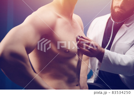 Patient at the doctor's appointment Patient at the doctor's appointment 83534250