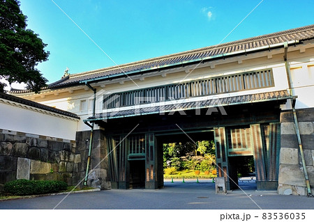 江戸城 三の丸大手門(渡櫓門) 江戸城 三の丸大手門(渡櫓門) 83536035