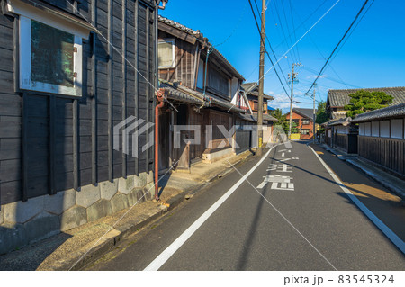 三重県松阪市　市場庄の町並み 83545324