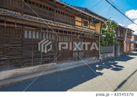 三重県　津市　阿漕の町並み 83545370