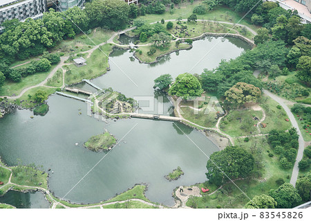 上からの旧芝離宮恩賜庭園 上からの旧芝離宮恩賜庭園 83545826