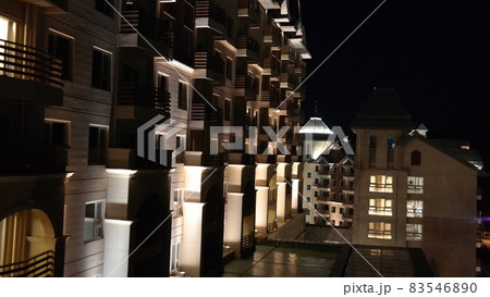 光 建物 夜 83546890