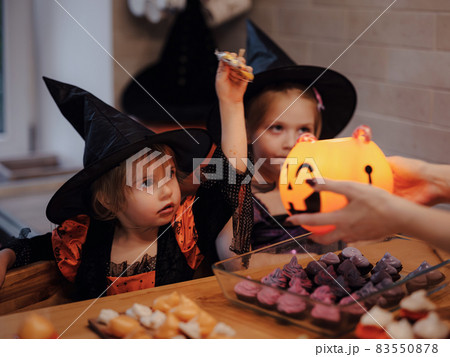 halloween holiday and childhood concept 83550878