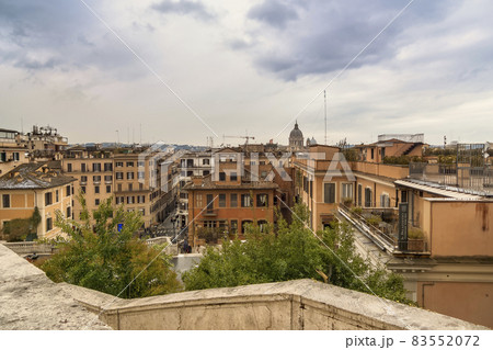 イタリア ローマ スペイン階段からの眺め / Rome, Italy 83552072