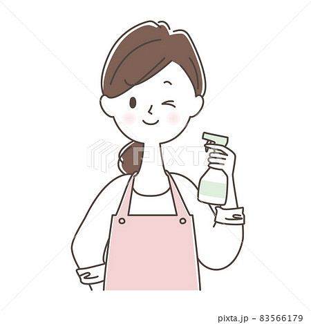 スプレー洗剤を持ってウインクする主婦 83566179