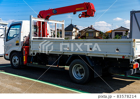 ユニック車 トラッククレーンの写真素材 5714