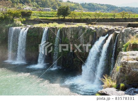 大分県　豊後大野市　原尻の滝 83578331