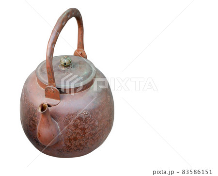 antique brown teapot on white background,object,vintage, copy space 83586151
